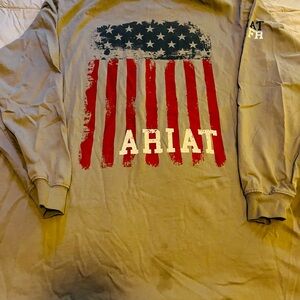 Ariat Red Logo Casual Shirt Men’s XXL (see photos & description)
